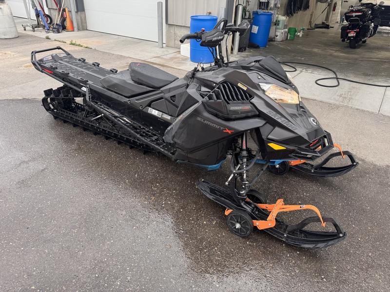 Ski-Doo Summit X Expert Named 2026 Snowmobile of the Year — Here's Why It Earned It